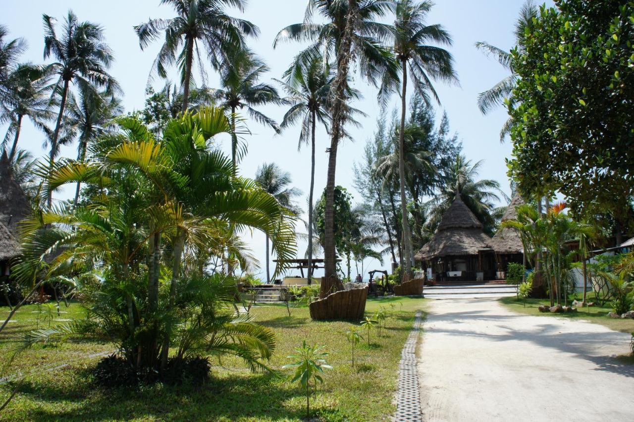 B52 Beach Resort Ko Pha Ngan Esterno foto