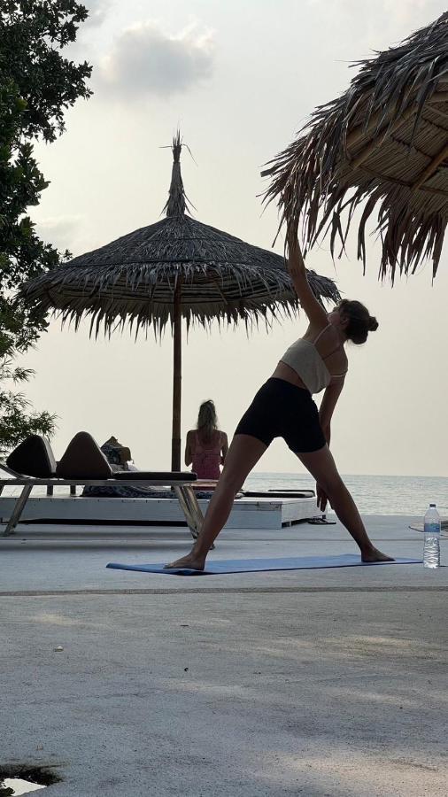 B52 Beach Resort Ko Pha Ngan Esterno foto