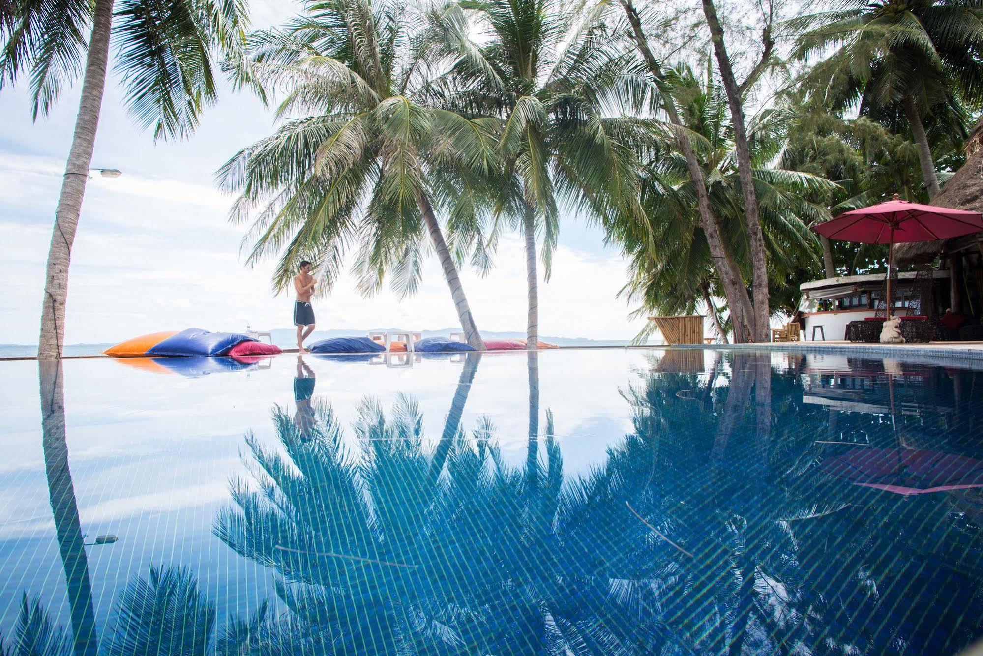 B52 Beach Resort Ko Pha Ngan Esterno foto